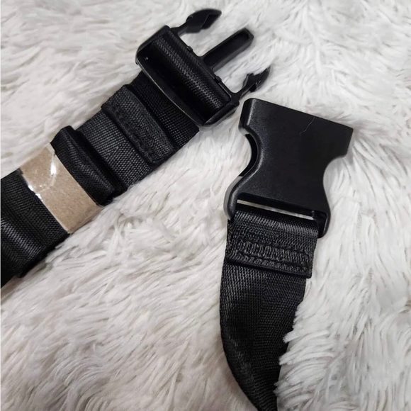 Free People Slim fold Runner Bag - Picture 10 of 10